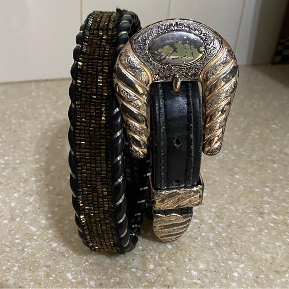 BB Simon belt with beads. Silver distressed hardware and beads. Good condition. - Picture 4 of 7